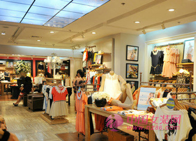 外貿服裝進貨渠道你不知道的秘密!_進貨指南_中國女裝網
