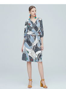 【服裝潮牌在哪里拿貨歐萊雨長袖連衣裙】- 